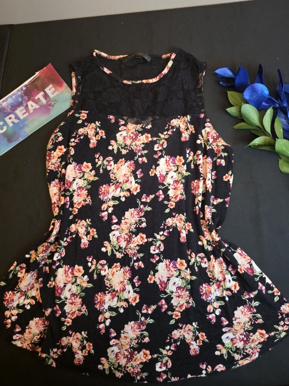 Women's Black Floral Lace Sleeveless Tank Top Round Neck Size L